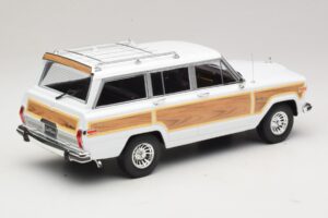 Jeep Grand Wagoneer Blanc KK-Scale 1:18 KKDC181111 Métal — image 2 sur 6