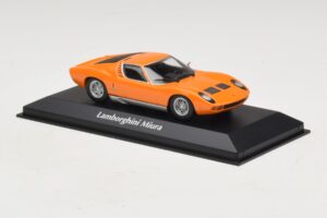 Lamborghini Miura P400 Orange Maxichamps 1:43 940103001 Métal — image 3 sur 5