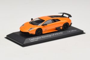 Lamborghini Murcielago LP670-4 SV Orange Métallisé Minichamps 1:43 400103942 Métal — image 2 sur 5