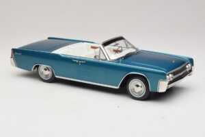 Lincoln Continental Convertible Turquoise Métallisé KK-Scale 1:18 KKDC181524 Métal — image 5 sur 7