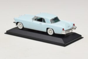 Lincoln Continental Mark II Bleu Clair Minichamps 1:43 400082304 Métal — image 3 sur 5