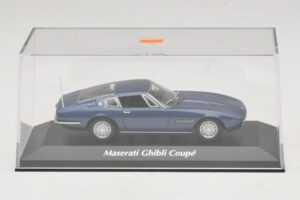 Maserati Ghibli Bleu Métallisé Maxichamps 1:43 940123321 Métal — image 4 sur 5
