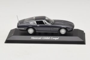 Maserati Ghibli Marron Métallisé Maxichamps 1:43 940123320 Métal