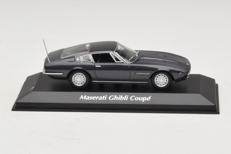 Maserati Ghibli Marron Métallisé Maxichamps 1:43 940123320 Métal