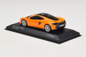 McLaren 570GT Orange Minichamps 1:43 537154521 Métal — image 3 sur 5