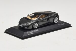McLaren 570GT Storm Grey Minichamps 1:43 537154520 Métal — image 2 sur 5