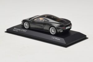 McLaren 570GT Storm Grey Minichamps 1:43 537154520 Métal — image 3 sur 5