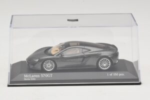 McLaren 570GT Storm Grey Minichamps 1:43 537154520 Métal — image 4 sur 5