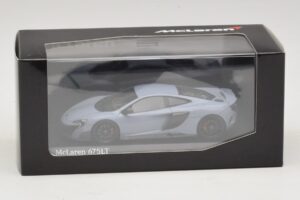 McLaren 675LT Ceramic Grey Minichamps 1:43 537154420 Métal — image 5 sur 5