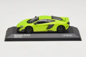 McLaren 675LT Napier Green Minichamps 1:43 537154422 Métal