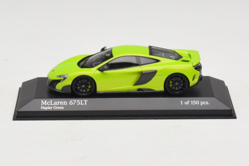 McLaren 675LT Napier Green Minichamps 1:43 537154422 Métal