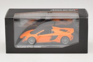 McLaren 675LT Spider Orange Minichamps 1:43 537154431 Métal — image 5 sur 5