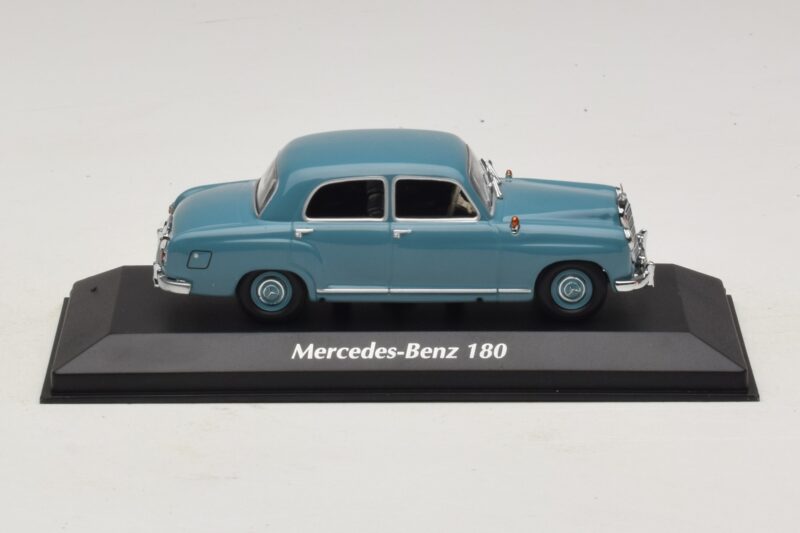 Mercedes 180 W120 Bleu Maxichamps 1:43 940033102 Métal