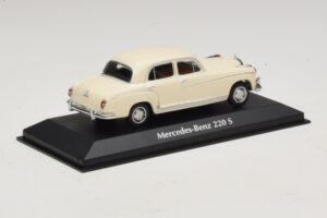 Mercedes 220 S W180 Blanc Maxichamps 1:43 940033000 Métal — image 2 sur 5