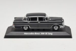 Mercedes 300 SE W112 Lang Gris Foncé Maxichamps 1:43 940035201 Métal