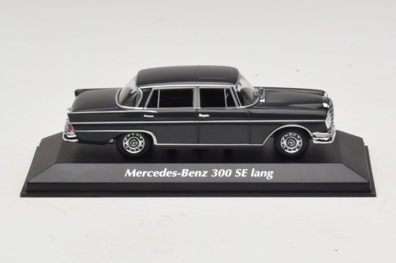 Mercedes 300 SE W112 Lang Gris Foncé Maxichamps 1:43 940035201 Métal