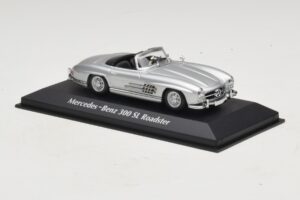 Mercedes 300 SL W198 Roadster Argent Maxichamps 1:43 940039030 Métal — image 3 sur 5