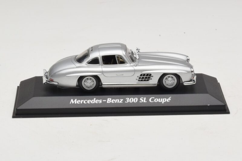 Mercedes 300 SL W198 Argent Maxichamps 1:43 940039000 Métal