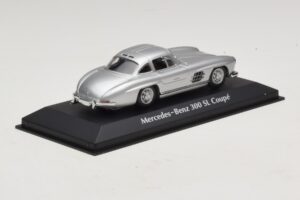 Mercedes 300 SL W198 Argent Maxichamps 1:43 940039000 Métal — image 2 sur 5