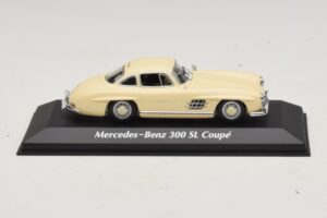 Mercedes 300 SL W198 Blanc Maxichamps 1:43 940039002 Métal