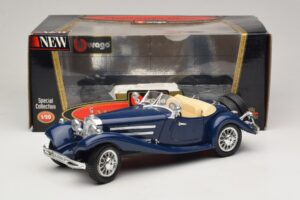Mercedes 500K Roadster Bleu Bburago 1:20 3070 Métal — image 8 sur 8