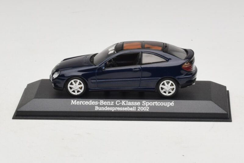 Mercedes C-Class Sportscoupe CL203 Blue Metallic Bundespressball Minichamps 1:43 MB010 Métal