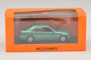 Mercedes C-Class W202 Vert Métallisé Maxichamps 1:43 940037061 Métal — image 5 sur 5