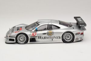 Mercedes CLK GTR #10 Warsteiner 1999 Maisto 1:18 38848 Métal — image 4 sur 8