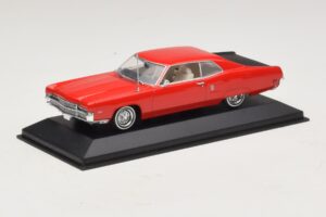 Mercury Marauder X-100 Rouge Noir Minichamps 1:43 400082121 Métal — image 2 sur 5