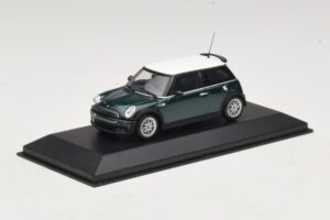 Mini Cooper One R50 Aero Green Avec Toit Blanc Minichamps 1:43 MINI011 Métal — image 2 sur 5