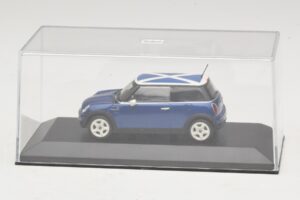 Mini Cooper S R53 Bleu Avec Drapeau Écossais Minichamps 1:43 MINI016 Métal — image 4 sur 5