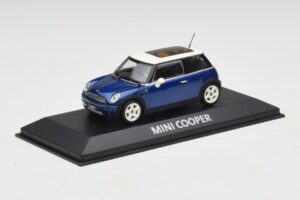 Mini Cooper S R53 Bleu Foncé Avec Toit Panoramique Minichamps 1:43 MINI021 Métal — image 2 sur 4