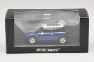 Mini Cooper S R53 Bleu Foncé Avec Toit Panoramique Minichamps 1:43 MINI021 Métal — image 4 sur 4