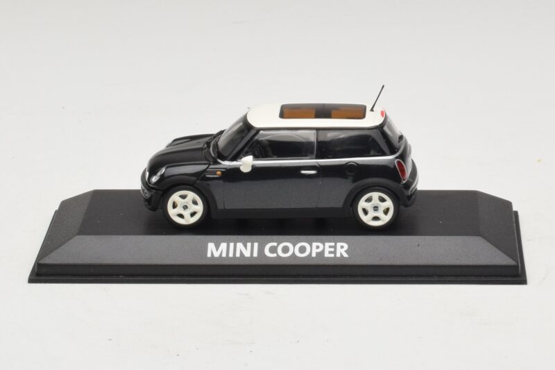 Mini Cooper S R53 Vert Foncé Avec Toit Panoramique Minichamps 1:43 MINI015 Métal