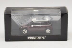 Mini Cooper S R53 Rouge Foncé Avec Toit Panoramique Minichamps 1:43 MINI019 Métal — image 4 sur 4