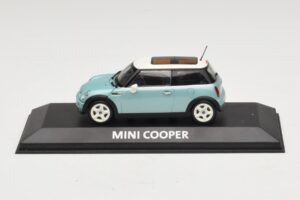Mini Cooper S R53 Bleu Clair Métallisé Avec Toit Panoramique Minichamps 1:43 MINI018 Métal