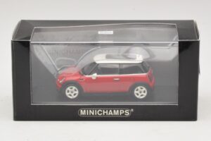 Mini Cooper S R53 Rouge Avec Toit Panoramique Minichamps 1:43 MINI024 Métal — image 5 sur 5