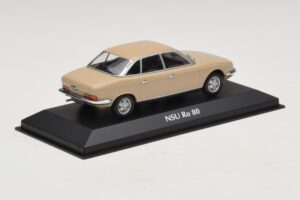 NSU Ro 80 Beige Maxichamps 1:43 940015401 Métal — image 2 sur 5