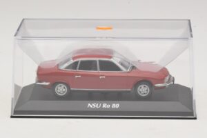 NSU Ro 80 Rouge Maxichamps 1:43 940015402 Métal — image 4 sur 5