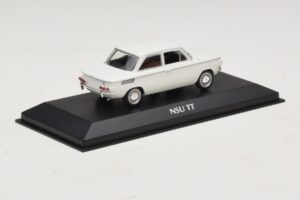 NSU TT Blanc Maxichamps 1:43 940015300 Métal — image 2 sur 5