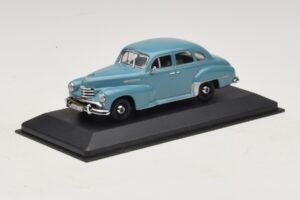 Opel Kapitän Bleu Minichamps 1:43 430043308 Métal — image 2 sur 5