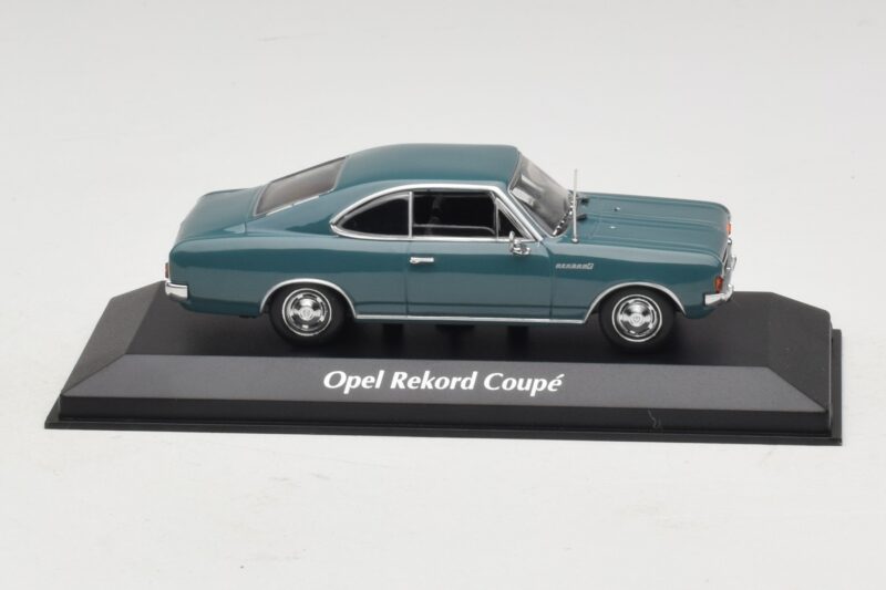 Opel Rekord C Coupé Bleu Maxichamps 1:43 940046121 Métal