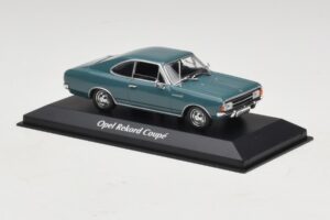 Opel Rekord C Coupé Bleu Maxichamps 1:43 940046121 Métal — image 3 sur 5