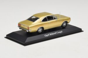 Opel Rekord C Coupé Or Maxichamps 1:43 940046120 Métal — image 2 sur 5