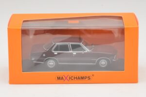 Opel Rekord D Rouge Foncé Maxichamps 1:43 940044000 Métal — image 5 sur 5