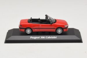 Peugeot 306 Cabriolet Rouge Maxichamps 1:43 940112830 Métal
