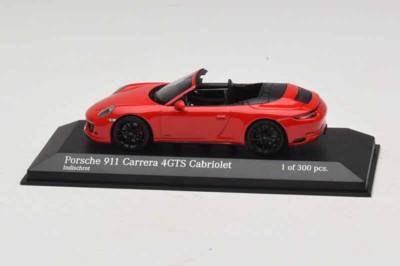 Porsche 911 991.1 Carrera 4 GTS Cabriolet Rouge Minichamps 1:43 Porsche 911 991.1 Carrera 4 GTS Cabriolet Rouge Minichamps 1:43 410067330 Métal