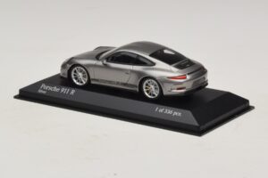 Porsche 911 991.1 R Argent Minichamps 1:43 410066224 Métal — image 3 sur 5