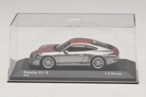 Porsche 911 991.1 R Argent Avec Bandes Orange Minichamps 1:43 410066222 Métal — image 4 sur 5