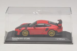 Porsche 911 991.2 GT2 RS Rouge Minichamps 1:43 410067227 Métal — image 4 sur 5